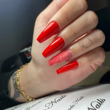 Aplic unghii gel